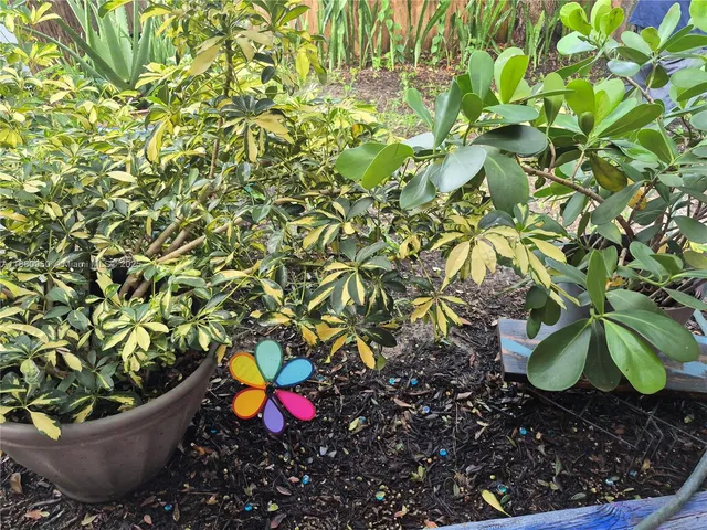 $2,500 | 4920 Southwest 28th Terrace, Unit 12, Dania Beach, FL 33312