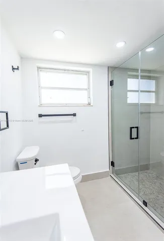 $2,800 | 1750 Northeast 191st Street, Unit 1001, Miami, FL 33179