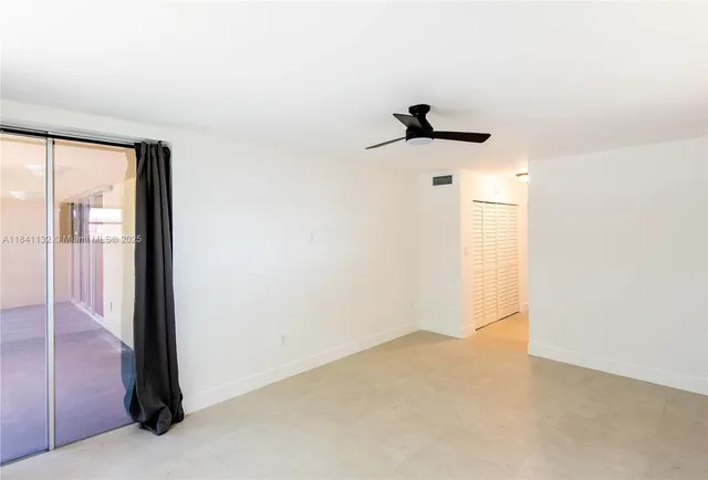 $2,800 | 1750 Northeast 191st Street, Unit 1001, Miami, FL 33179