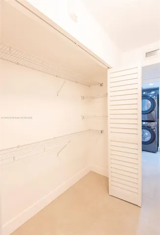 $2,800 | 1750 Northeast 191st Street, Unit 1001, Miami, FL 33179