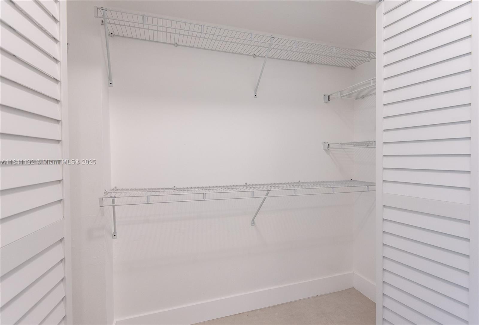 1750 Northeast 191st Street, Unit 1001 Miami, FL 33179 - Photo 28 of 30