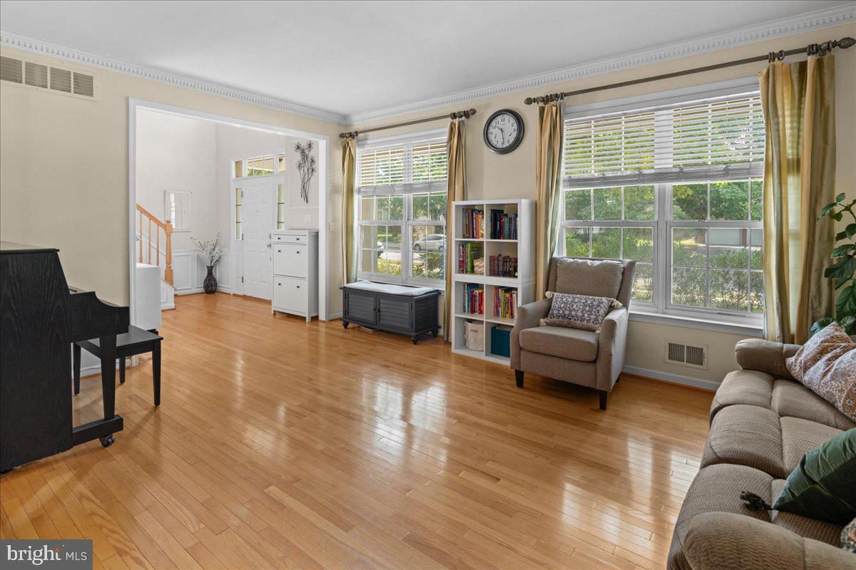 46 Navesink Drive Pennington, NJ 08534 - Photo 6 of 54 Foyer opens to LR