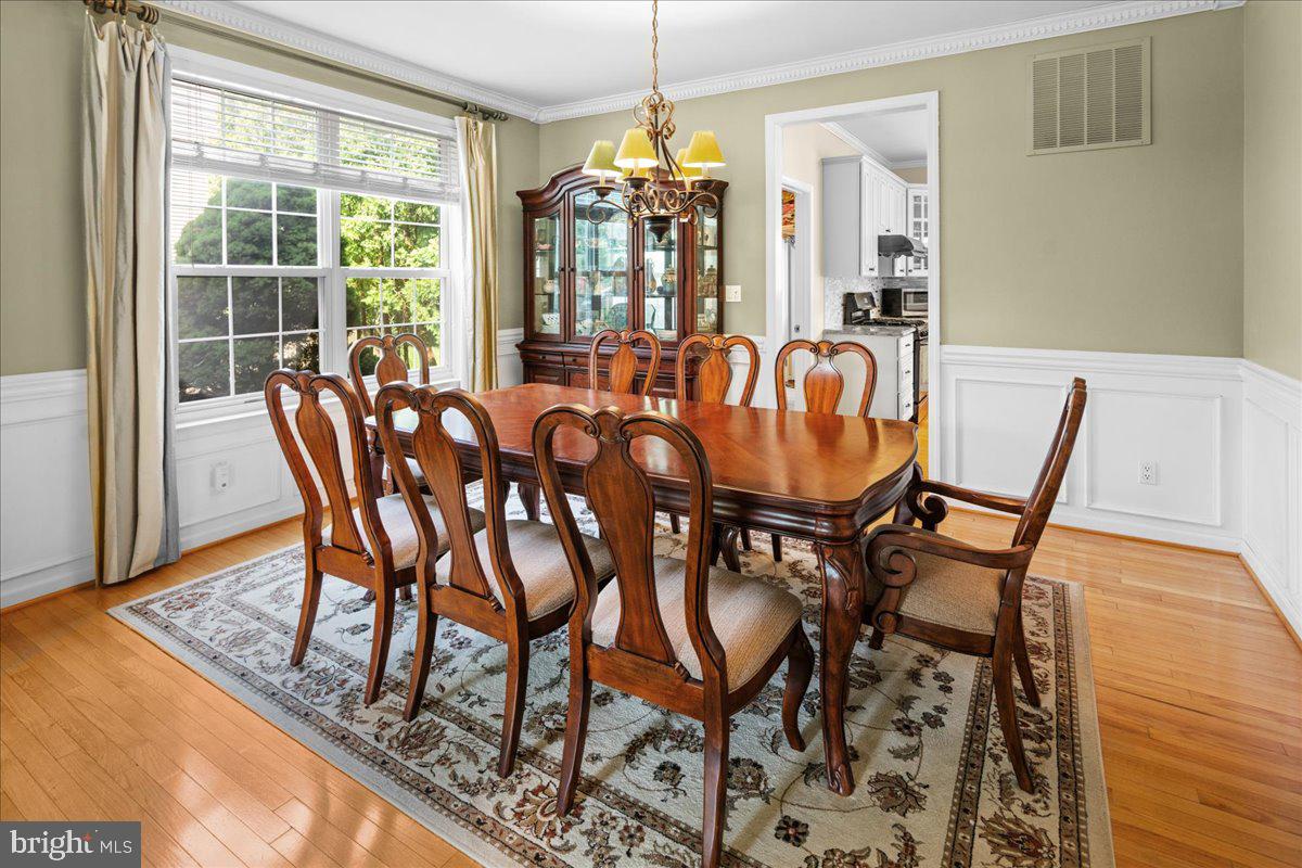 46 Navesink Drive Pennington, NJ 08534 - Photo 9 of 54 Wainscotting in DR