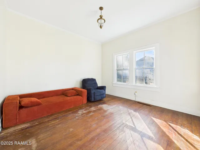 $237,000 | 301 South Pierce Street, Lafayette, LA 70501