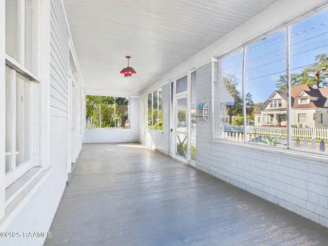 $237,000 | 301 South Pierce Street, Lafayette, LA 70501
