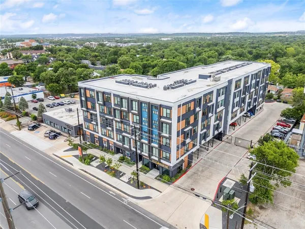 $225,000 | 6324 North Lamar Boulevard, Unit 212, Austin, TX 78752