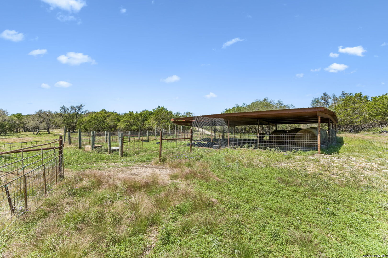 888 Wofford Road London, TX 76854 - Photo 11 of 31