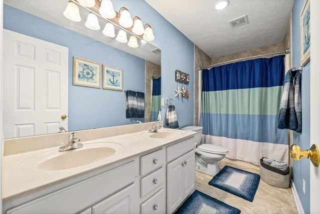 $399,900 | 1130 Emerson Circle, Hopkinsville, KY 42240