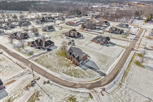 $399,900 | 1130 Emerson Circle, Hopkinsville, KY 42240