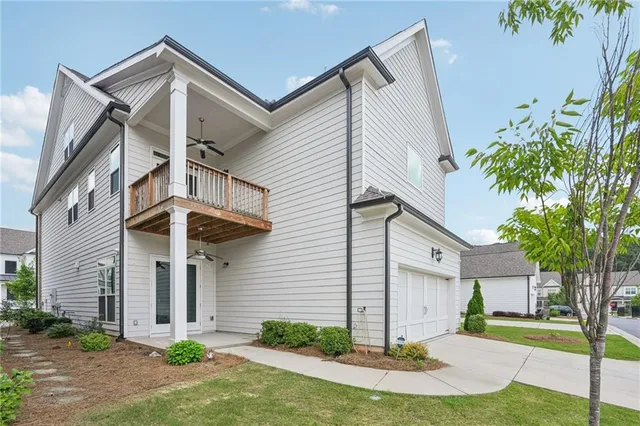 $830,000 | 1055 Poppy Pointe, Alpharetta, GA 30004