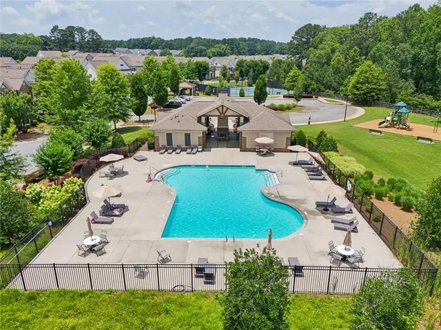 $830,000 | 1055 Poppy Pointe, Alpharetta, GA 30004