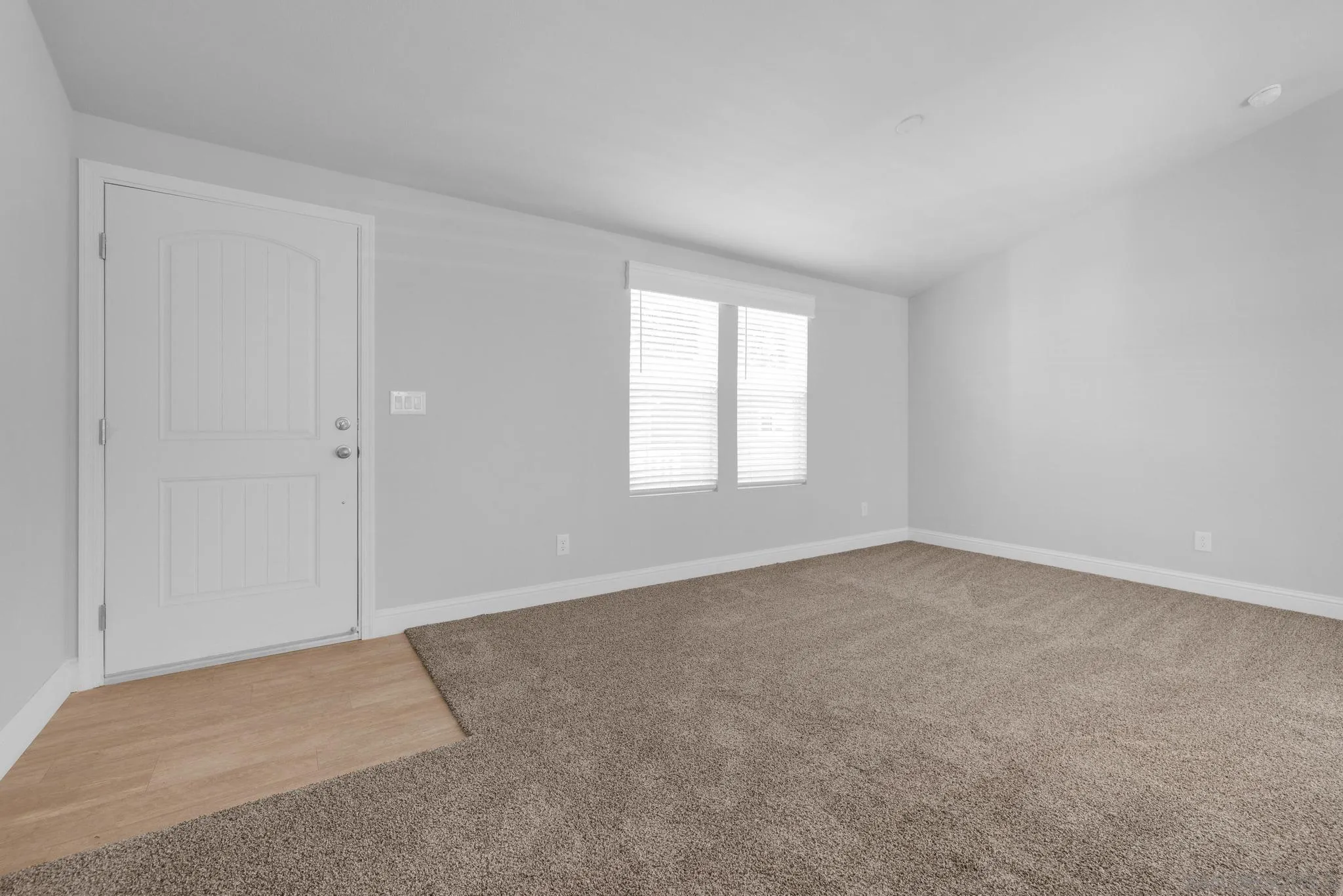 12044 Royal Road, Unit 63 El Cajon, CA 92021 - Photo 11 of 25 Gallery Image 11