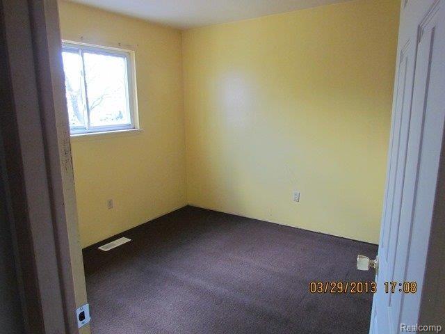 2432 Stephens Road Warren, MI 48091 - Photo 14 of 15 STEPHENS INITIAL28.jpg