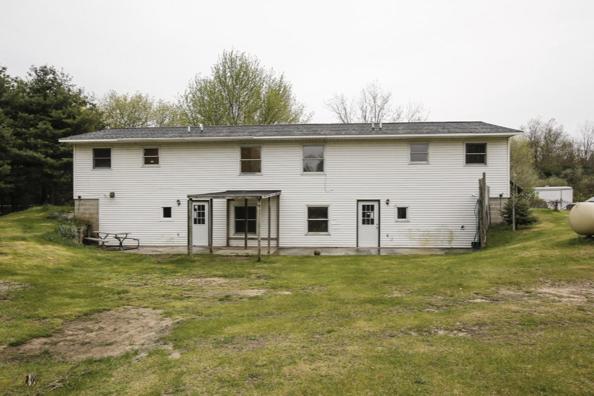 1250 Marsh Road Plainwell, MI 49080 - Photo 25 of 26 1252-1250 marsh-119