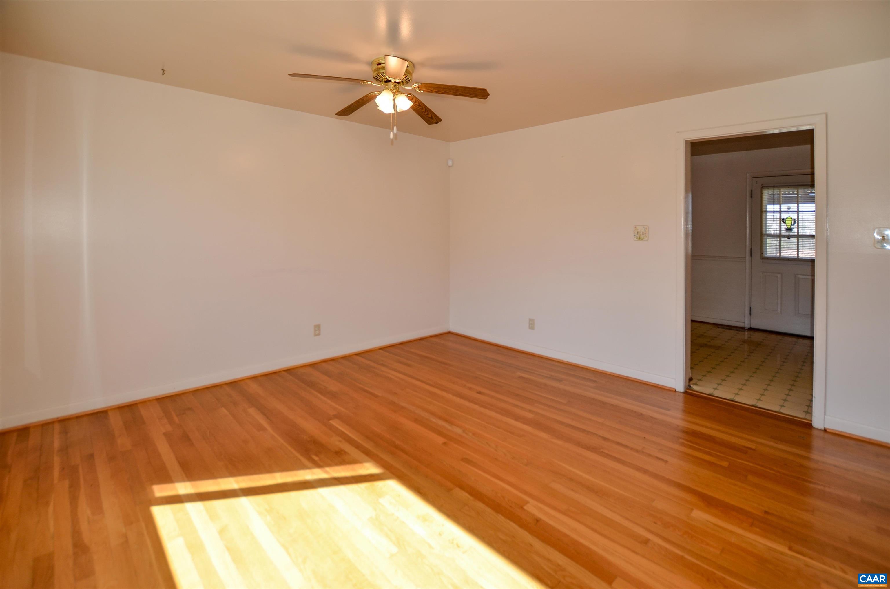1646 Meridian Street Charlottesville, VA 22902 - Photo 11 of 43