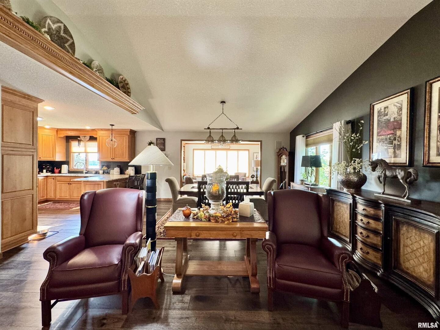 102 5th Street, Unit 6 Fulton, IL 61252 - Photo 11 of 42 a view of a dining room with furniture window and outside view