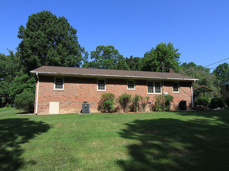 5824 Ridgeview Road Durham, NC 27712 - Photo 15 of 15 Exterior Back