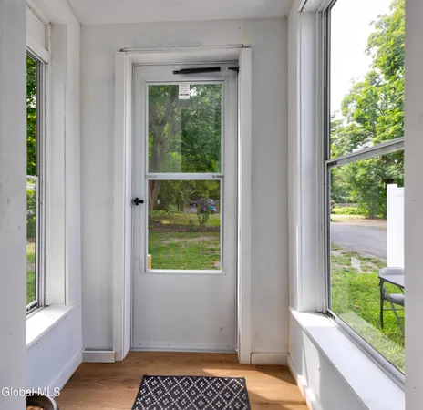 $1,400 | 56 Van Buren Street, Ballston Spa, NY 12020