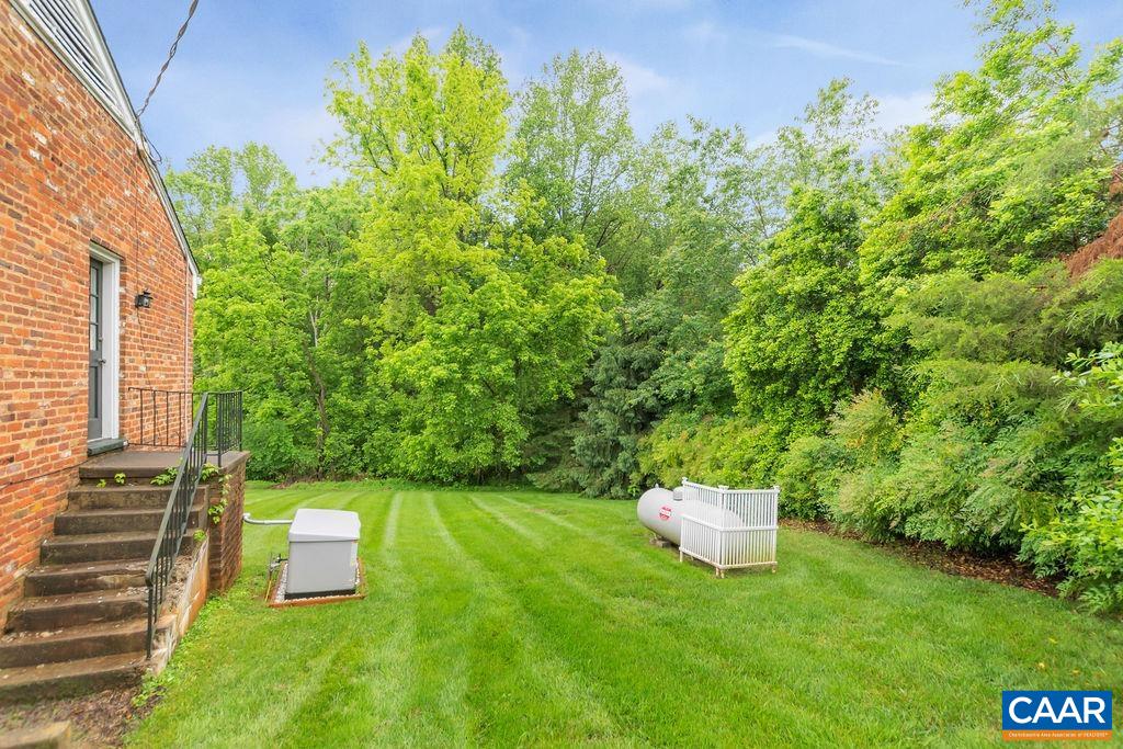 309 Dover Road Charlottesville, VA 22901 - Photo 43 of 58 Gallery Image 43