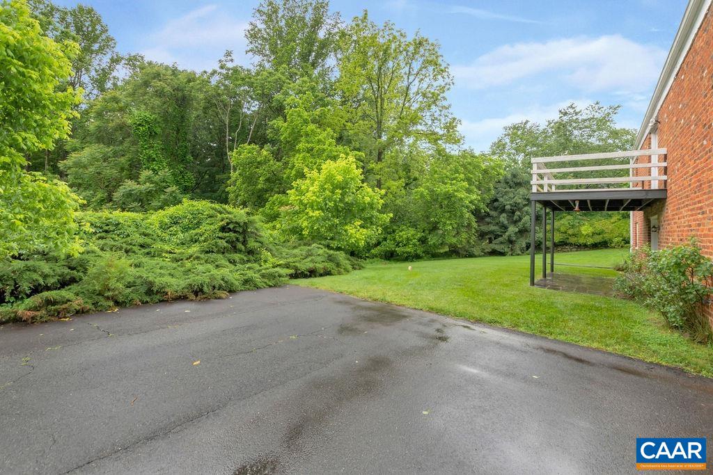 309 Dover Road Charlottesville, VA 22901 - Photo 49 of 58 Gallery Image 49