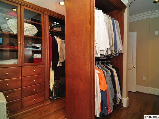 751 Edgehill Road South Charlotte, NC 28207 - Photo 11 of 16 Gallery Image 11