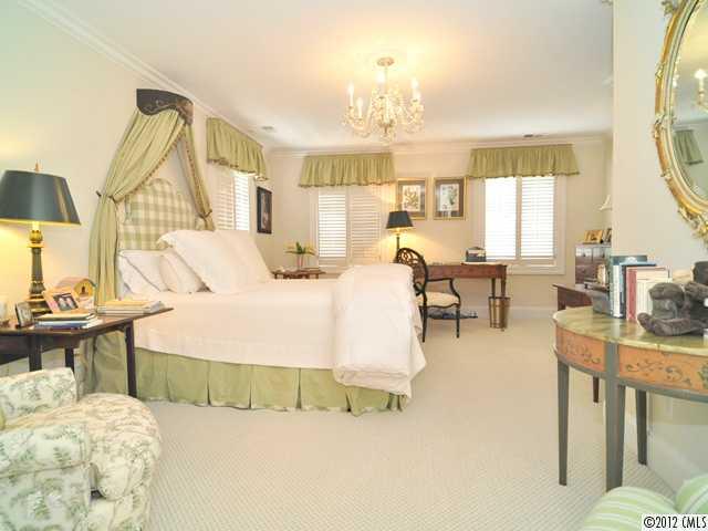 751 Edgehill Road South Charlotte, NC 28207 - Photo 12 of 16 Gallery Image 12