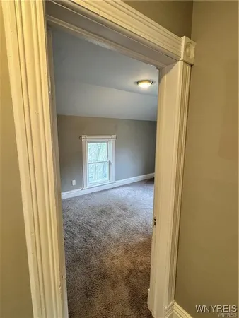 $1,200 | 260 Chestnut Street, Unit 2, Lockport City, NY 14094