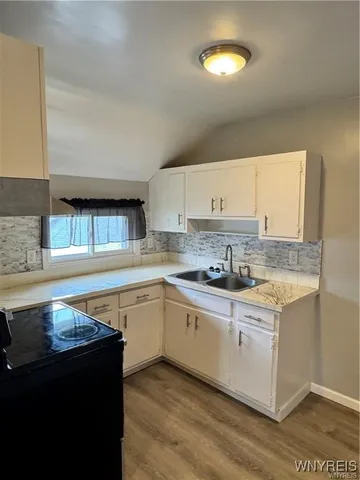 $1,200 | 260 Chestnut Street, Unit 2, Lockport City, NY 14094