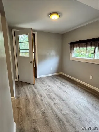$1,200 | 260 Chestnut Street, Unit 2, Lockport City, NY 14094