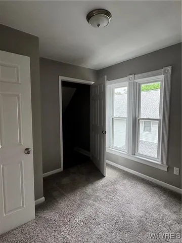 $1,200 | 260 Chestnut Street, Unit 2, Lockport City, NY 14094