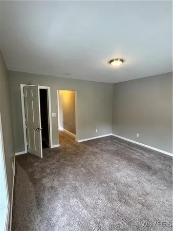 $1,200 | 260 Chestnut Street, Unit 2, Lockport City, NY 14094