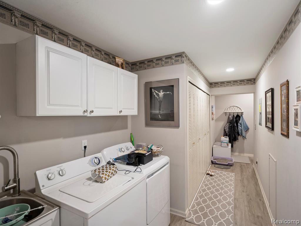 13463 Forest Ridge Boulevard Sterling Heights, MI 48313 - Photo 7 of 23
