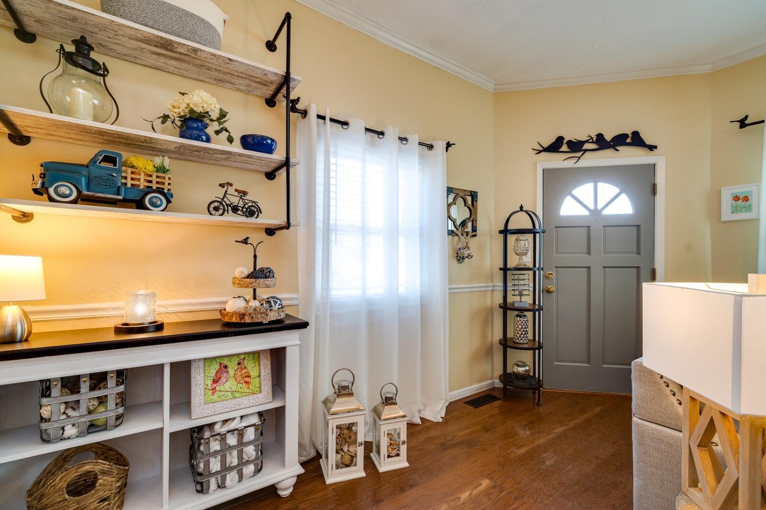 4190 Hamilton Trenton Road Hamilton, OH 45011 - Photo 4 of 24 Gallery Image 4