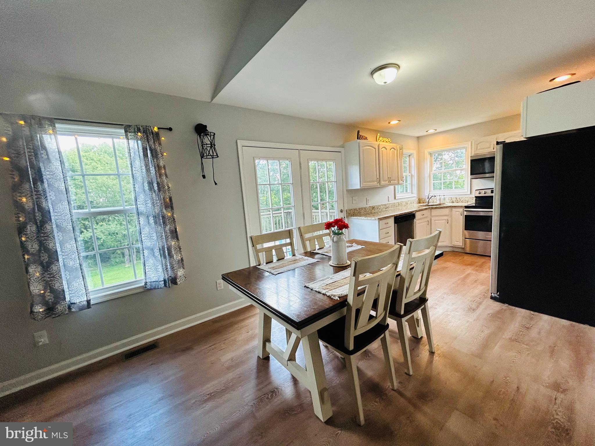850 Loop Road Gerrardstown, WV 25420 - Photo 9 of 38 Dining Room