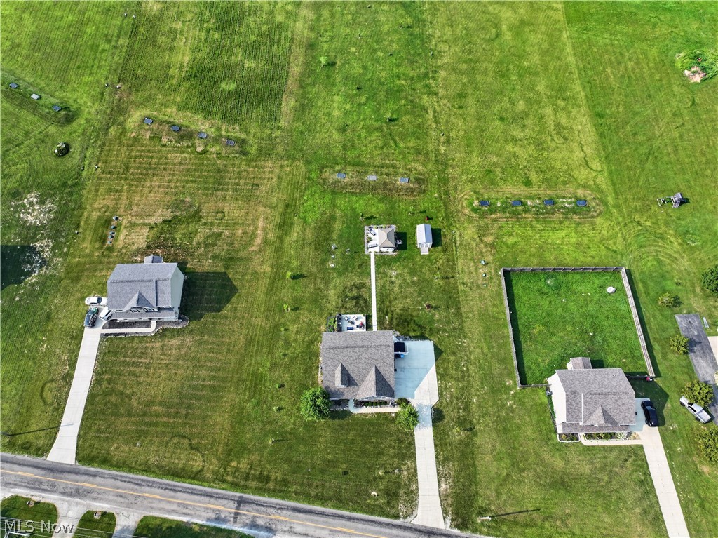48600 Middle Ridge Road Amherst, OH 44001 - Photo 12 of 50