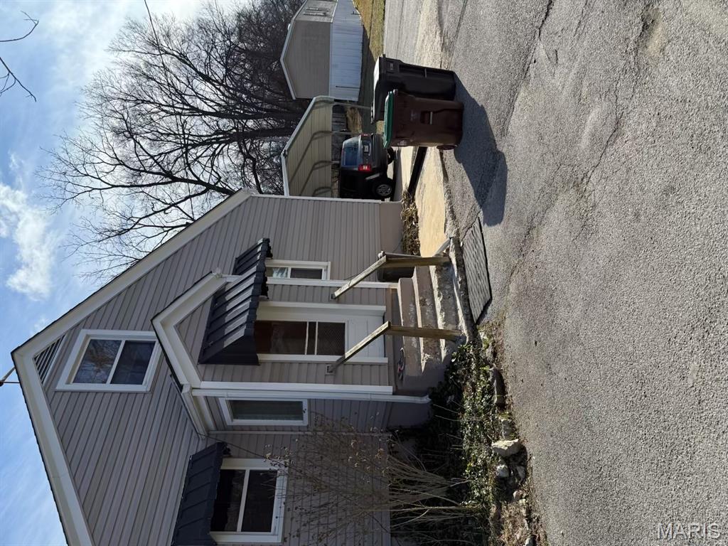 530 Hall Street Troy, MO 63379 - Photo 11 of 14