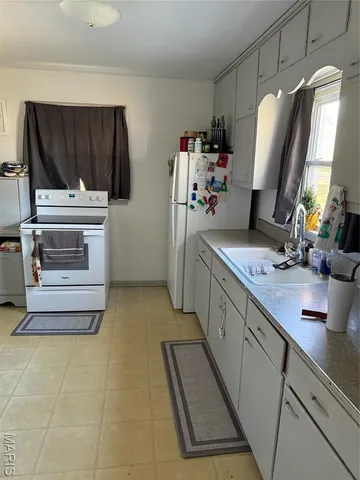 $159,900 | 530 Hall Street, Troy, MO 63379