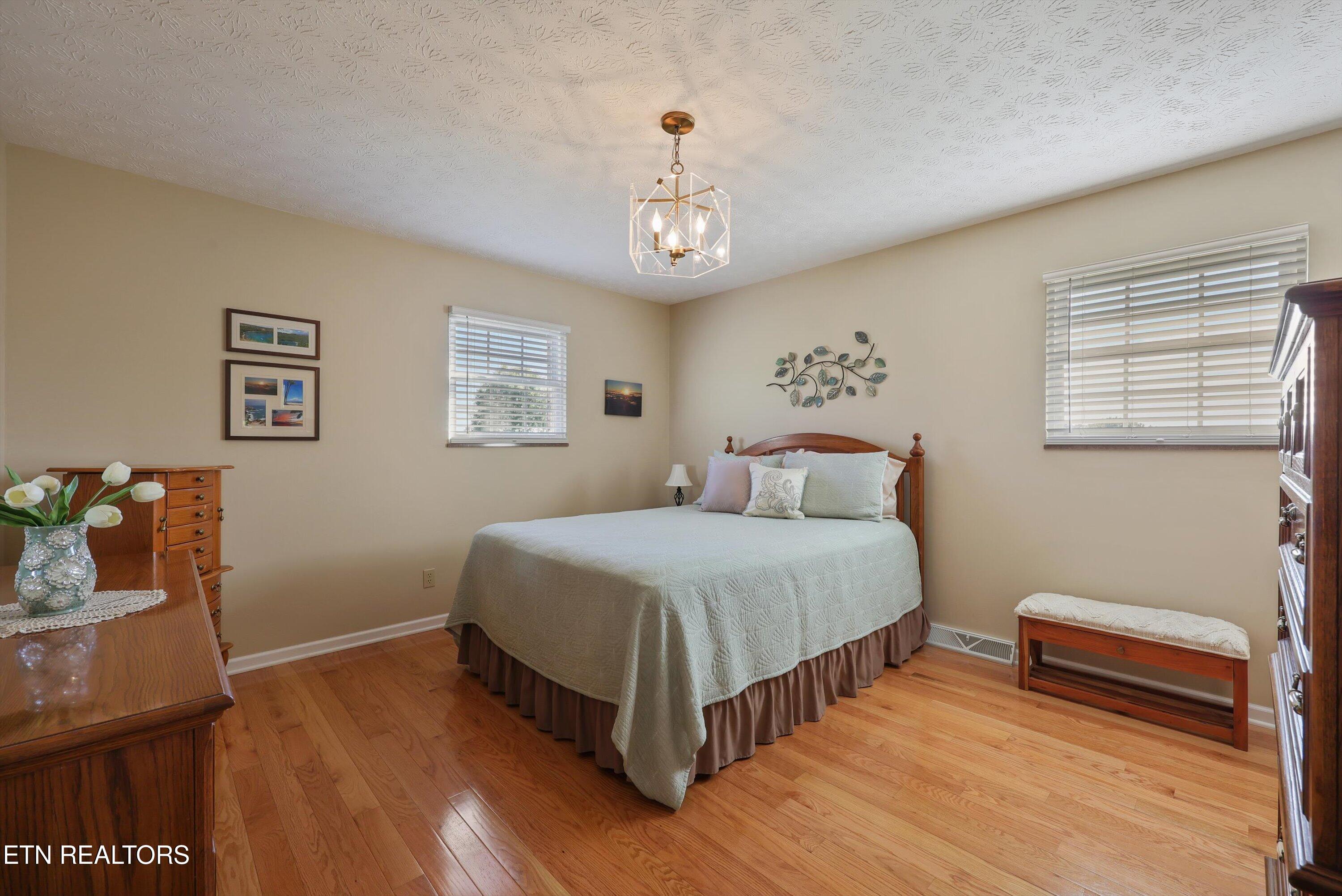10404 Cobb Lane Mascot, TN 37806 - Photo 20 of 45 20-10404 Cobb Ln 04