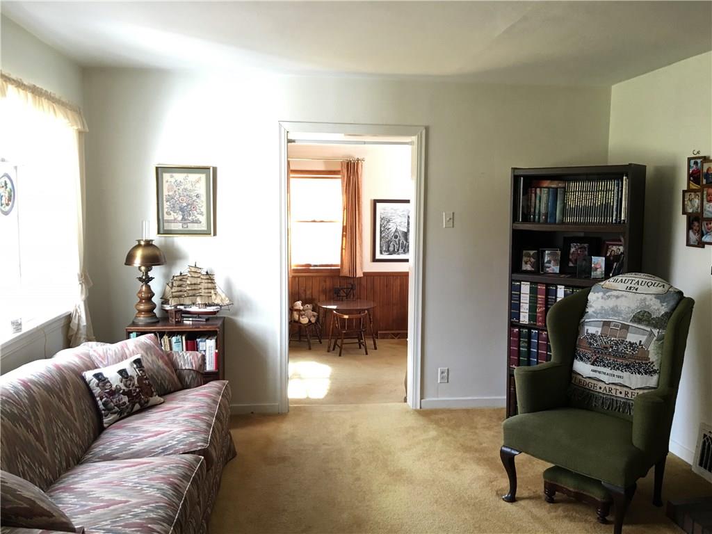 573 Franklin Farms Road Washington, PA 15301 - Photo 4 of 24 Gallery Image 4