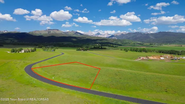 $940,000 | 2410-2415 Snow Crest Ranch Drive, Driggs, ID 83422