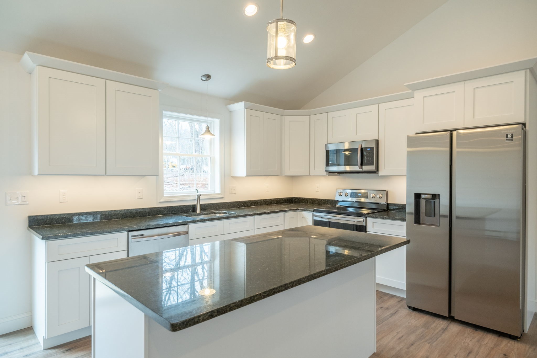 485 Shaker Road Northfield, NH 03276 - Photo 7 of 40
