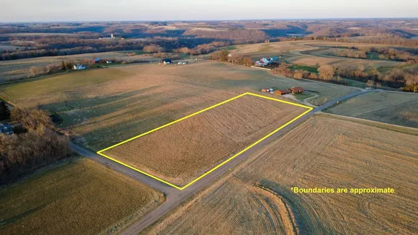 $75,000 | Xx Stewart Road, Stockholm, WI 54769