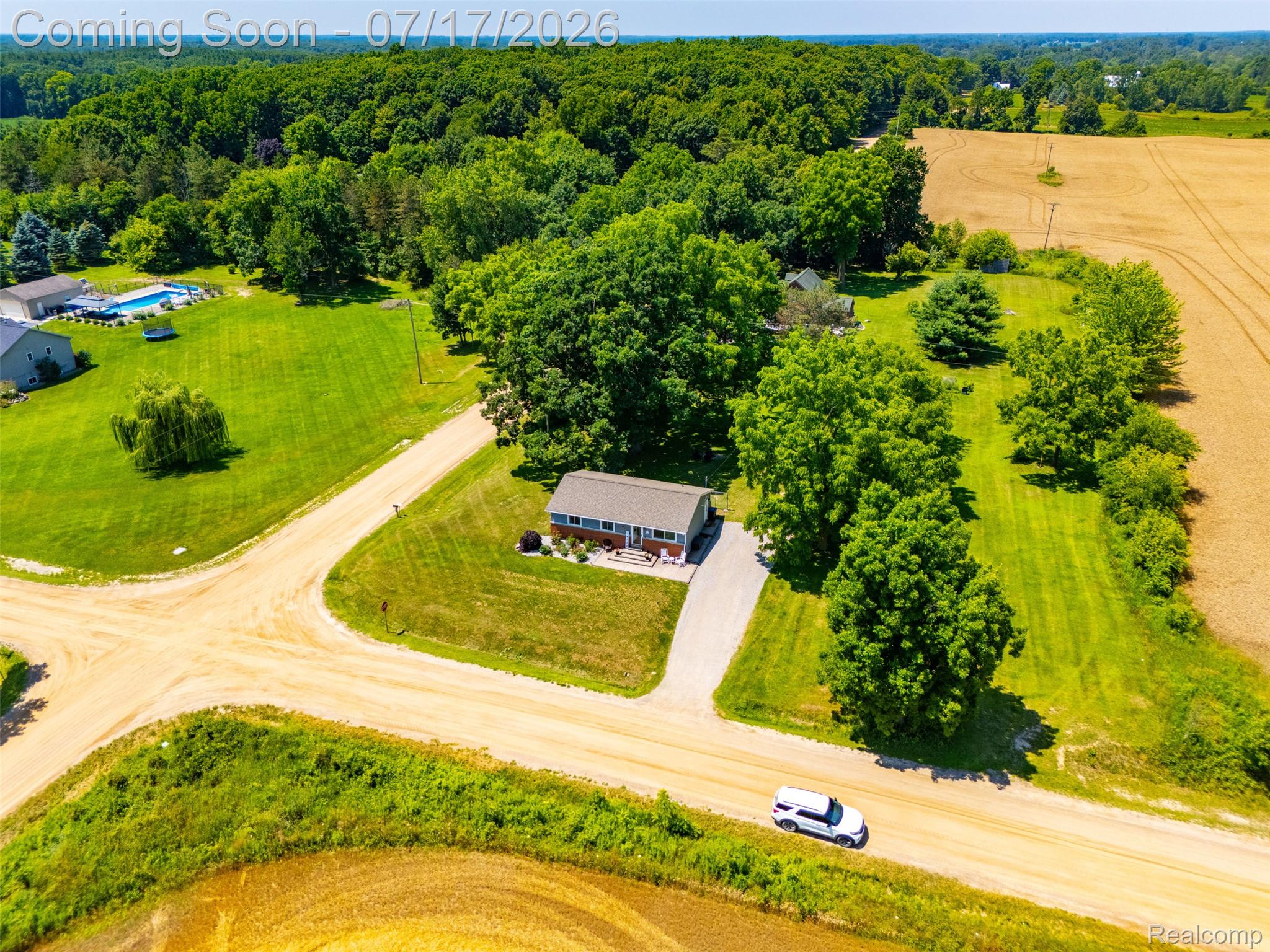 13514 Bird Road Byron, MI 48418 - Photo 27 of 35 drone-5.jpg