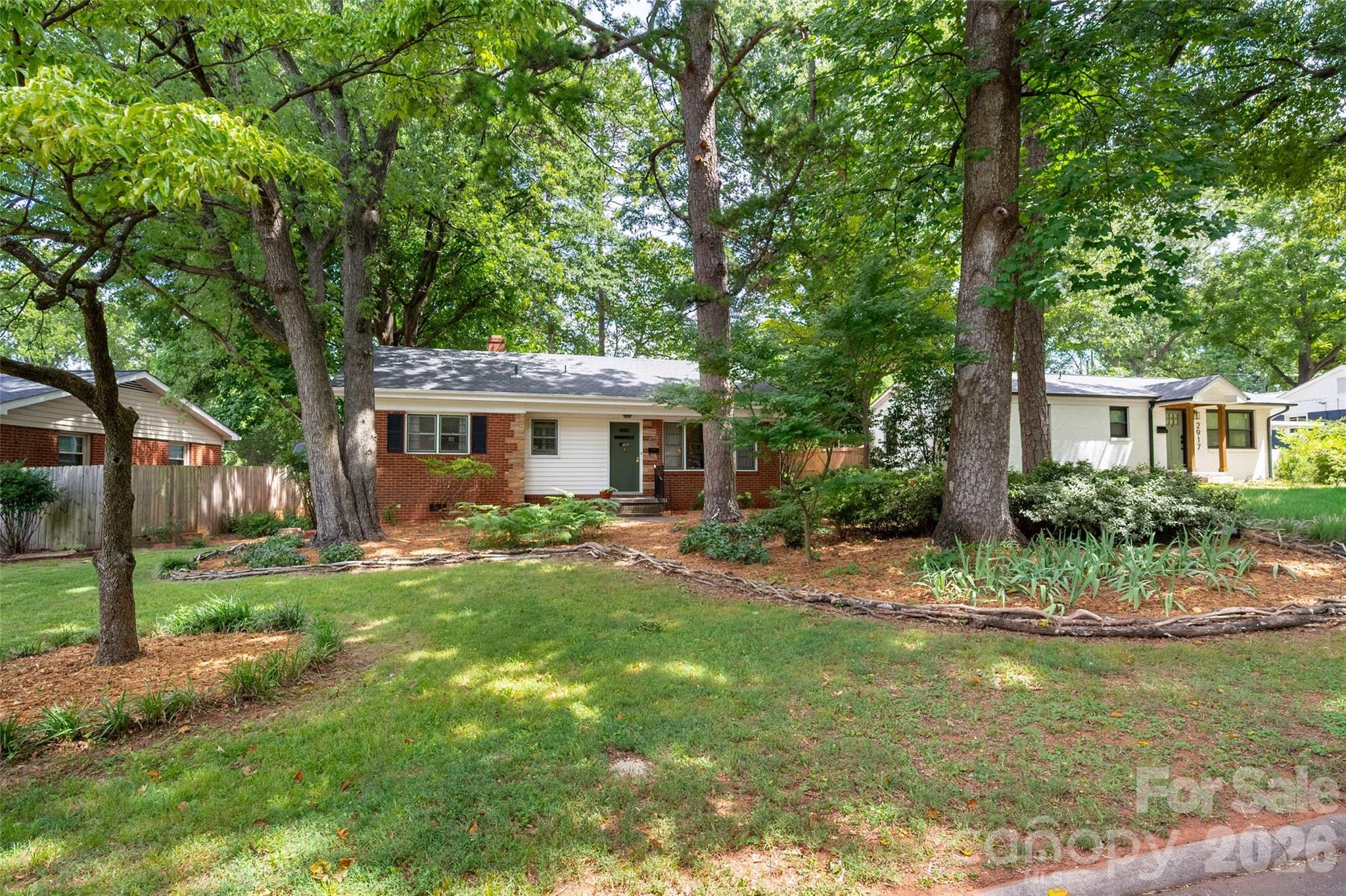 2911 Enfield Road Charlotte, NC 28205 - Photo 2 of 32 Gallery Image 2