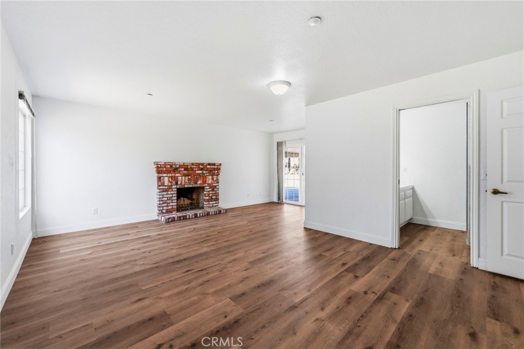 8853 Dufferin Avenue Riverside, CA 92504 - Photo 20 of 58 Primary bedroom