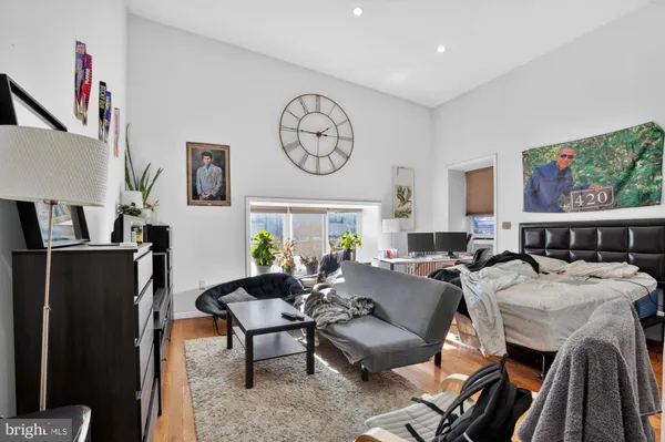 $5,820 | 4011 Pine Street, Philadelphia, PA 19104