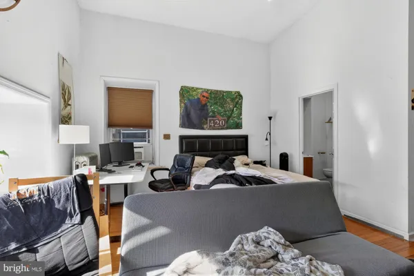 $5,820 | 4011 Pine Street, Philadelphia, PA 19104