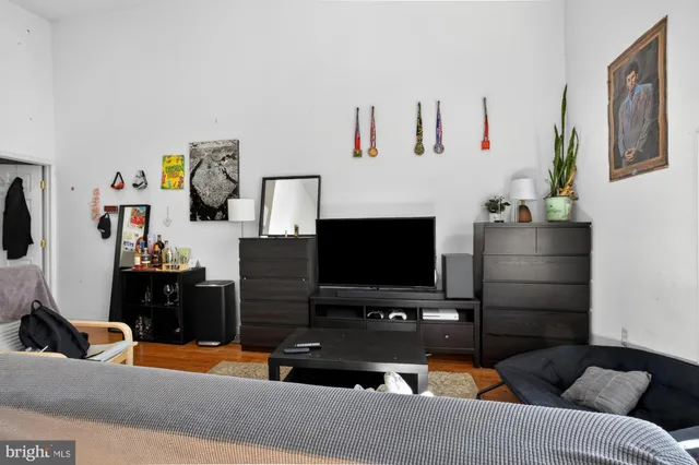 $8,350 | 4011 Pine Street, Philadelphia, PA 19104