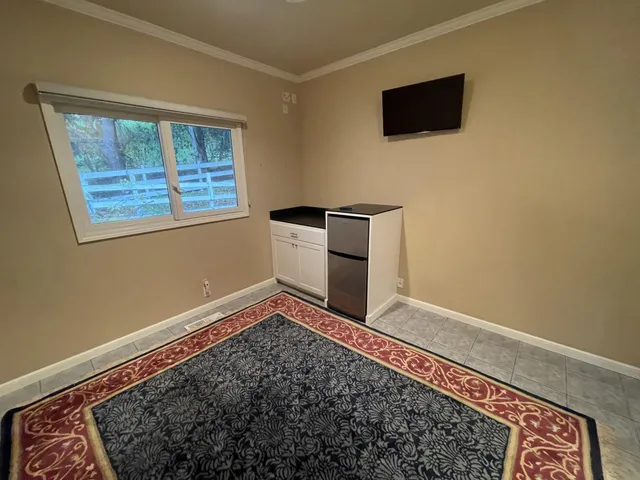 $1,600 | 345 Cervantes Road, Portola Valley, CA 94028