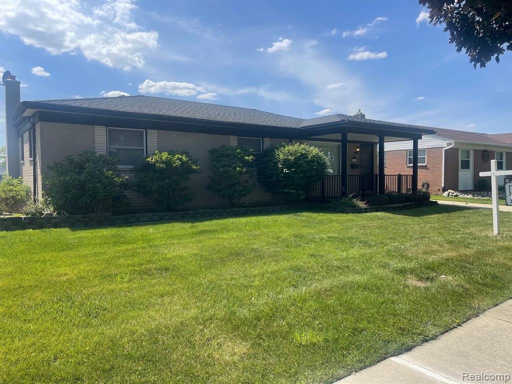 13440 Manchester Road Southgate, MI 48195 - Photo 2 of 29